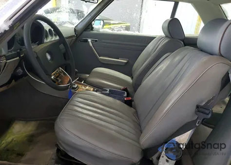 1984 Mercedes-Benz 380 Sl из США, поврежденный, VIN WDBBA45A1EA003536